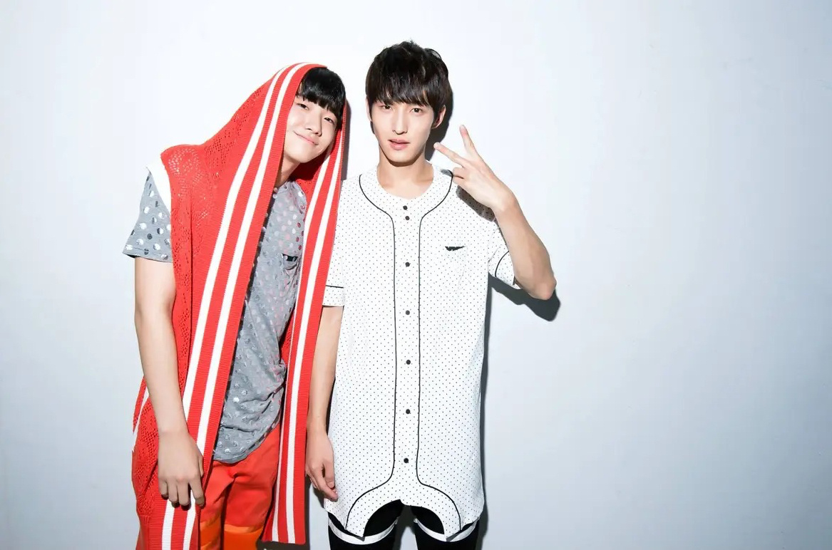 2015 S/S SEOUL FASHION WEEK MUNSOO KWON COLLECTION 2015 S/S SEOUL FASHION WEEK MUNSOO KWON COLLECTION