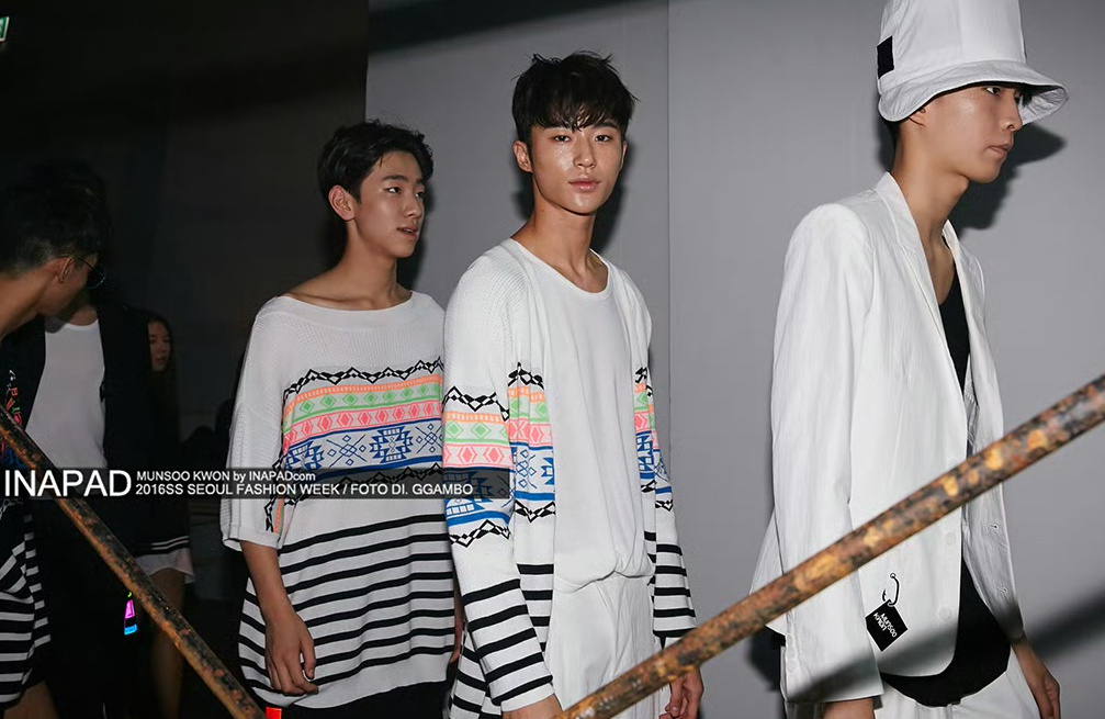 2016 S/S SEOUL FASHION WEEK MUNSOO KWON COLLECTION 2016 S/S SEOUL FASHION WEEK MUNSOO KWON COLLECTION